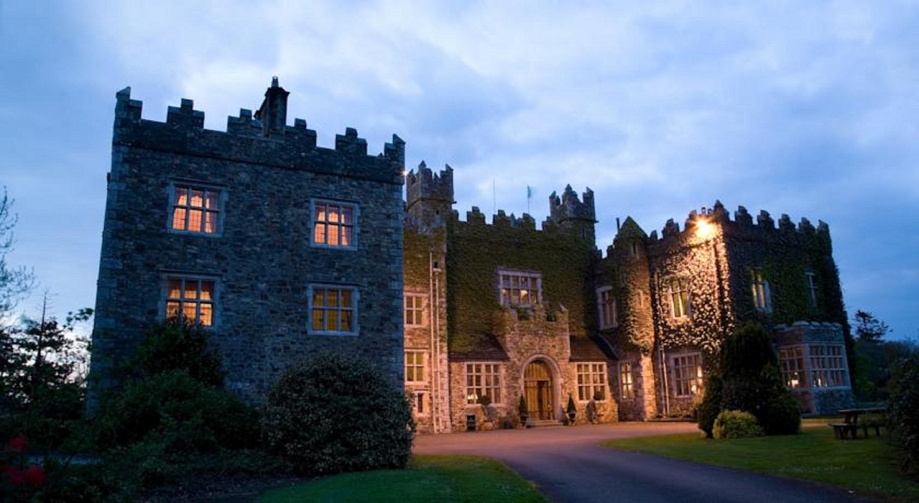 Waterford Castle Hotel & Golf Resort Ballinakill  Exterior photo